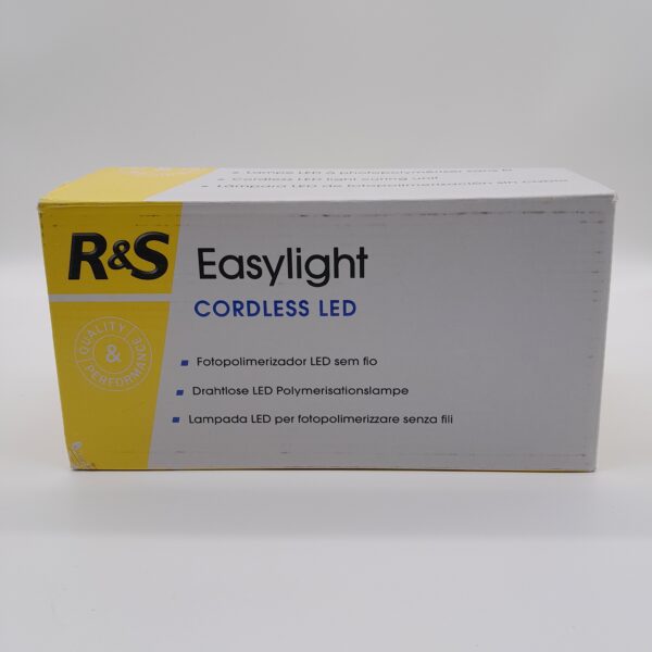 R&S Cordless LED Curing Light usin with impression processes. White colour.